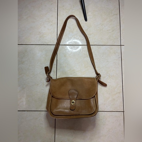 Coach Bags Vintage Coach Leather Bag Crossbody Brass Made In Usa Y2k Old School Poshmark